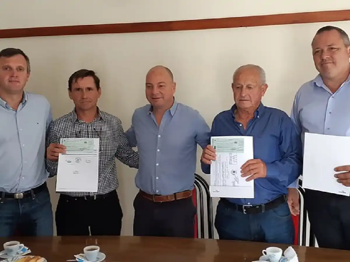 Localidades del departamento Castellanos tendrán desagües cloacales