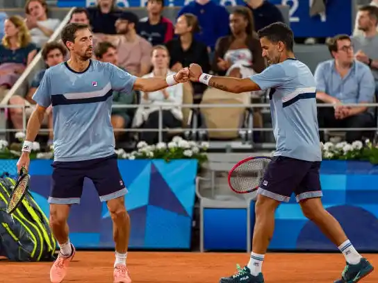 “Machi” González y Molteni, con rivales para el debut