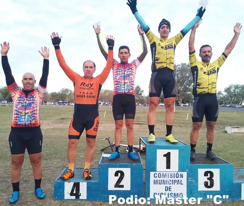 Ciclismo: Cuatro sampedrinos se destacaron en Salto