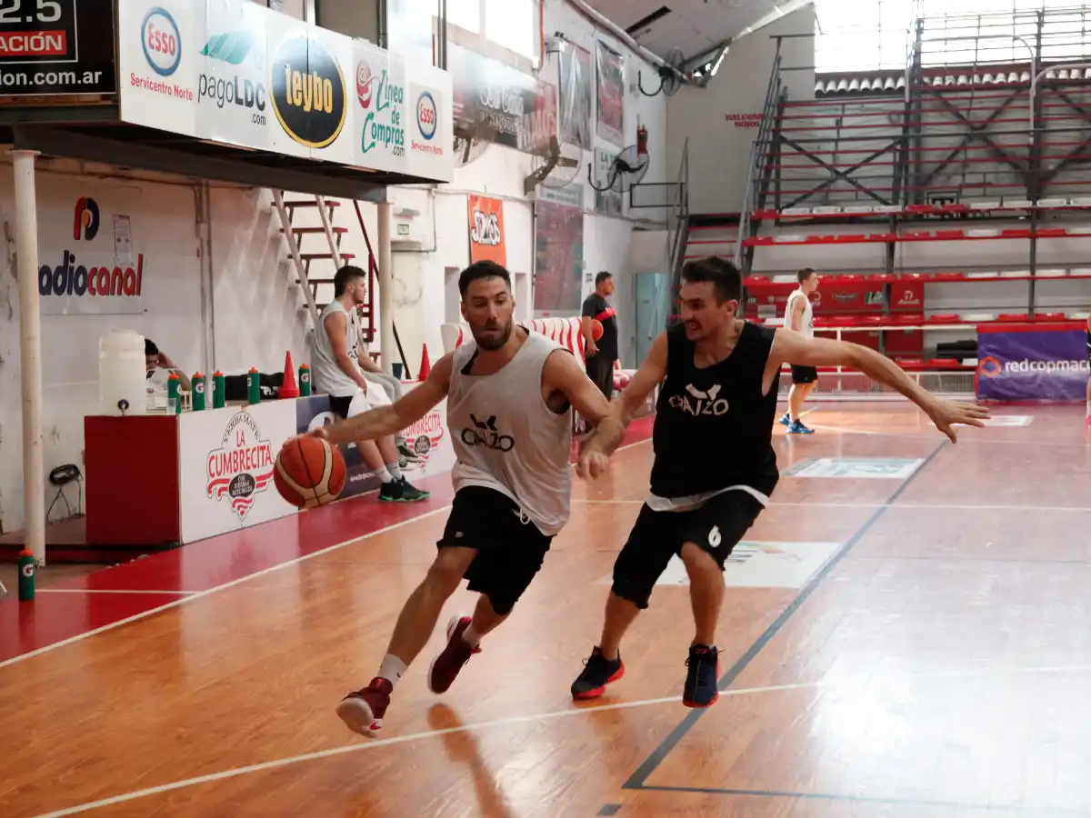 Enfocados en el primer duelo