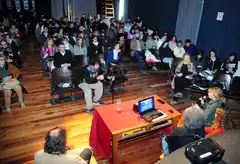 A sala llena y con los vecinos, presentaron el proyecto para revalorizar el "primer barrio" de Tandil