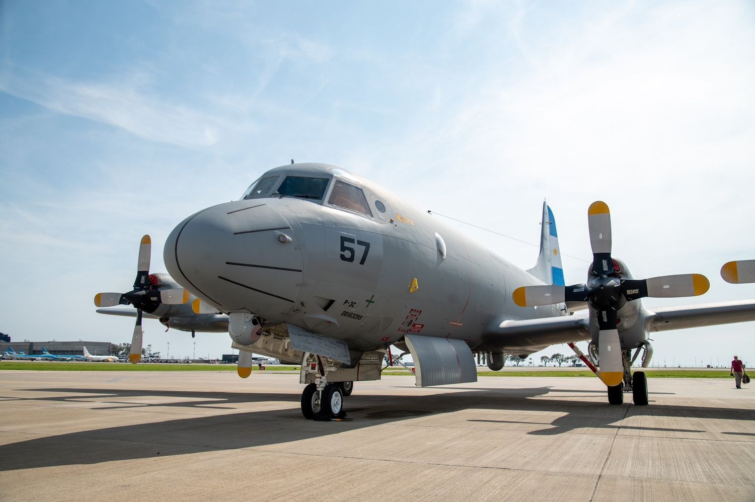 Se presentó en Buenos Aires el primer P-3C Orion de la Armada Argentina