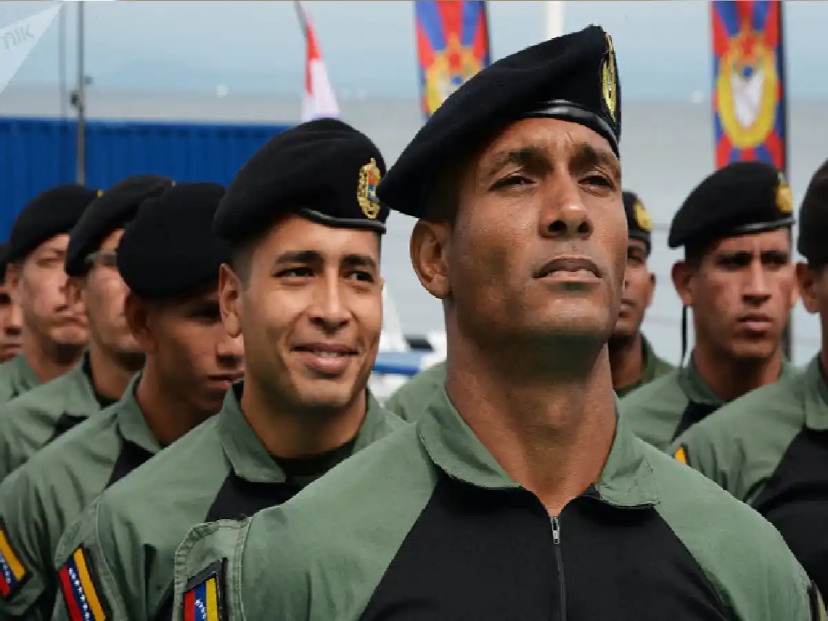 El régimen de Nicolás Maduro comienza los ejercicios militares mientras grupos irregulares asesinan en las calles de la frontera