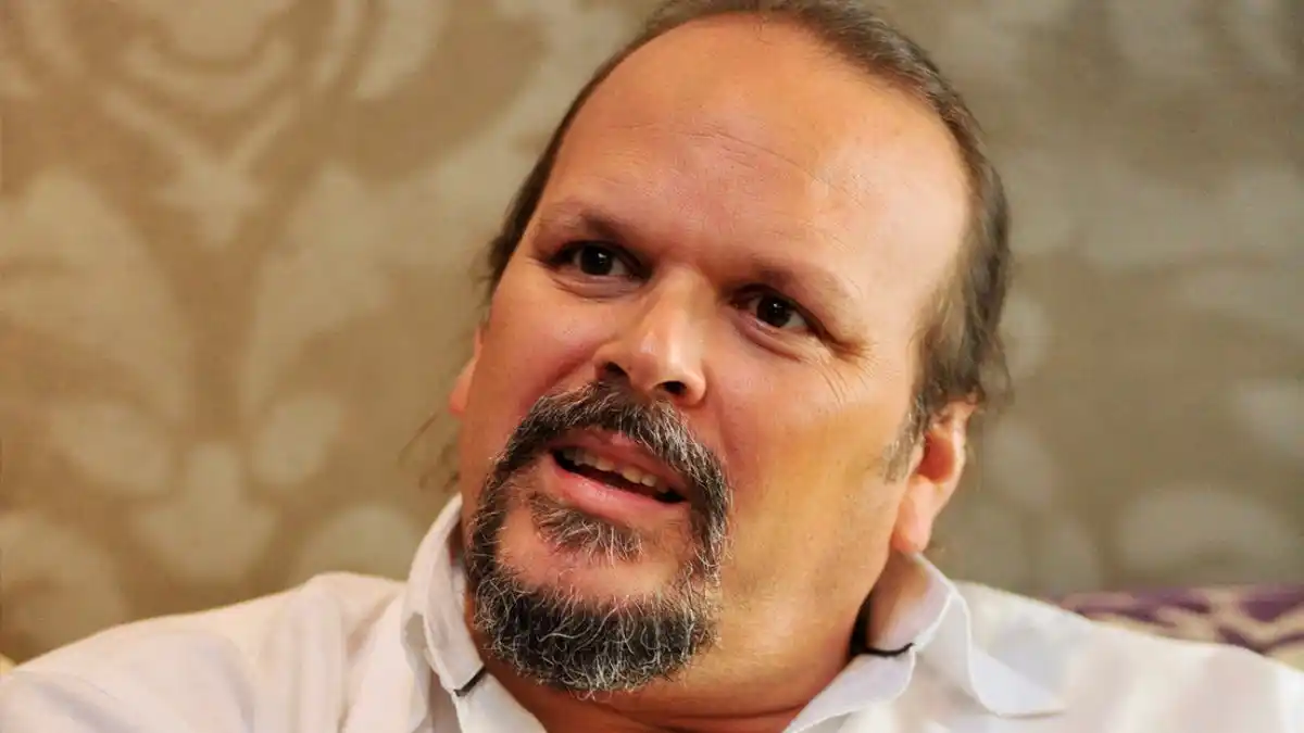 Estaba de visita en Caracas y le dio un infarto: muere el hijo del CHE GUEVARA, Camilo Guevara Marcha