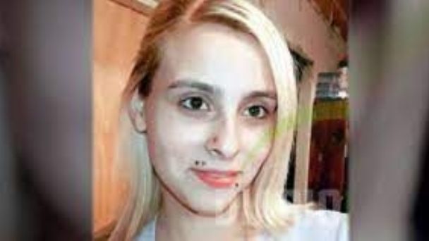 Una joven fue estrangulada cuando estaba alcoholizada: detuvieron al padrastro