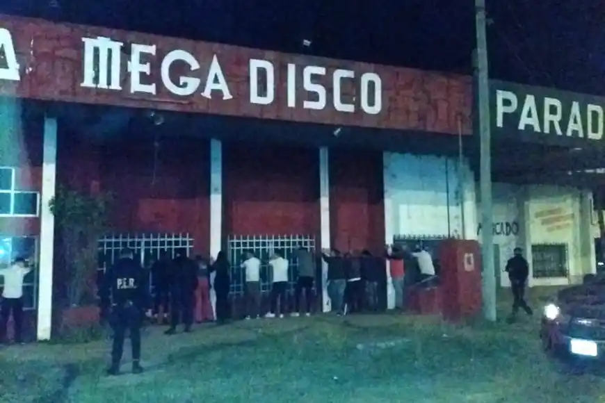 Hicieron una fiesta clandestina en un boliche a la vera de la ruta: 26 detenidos