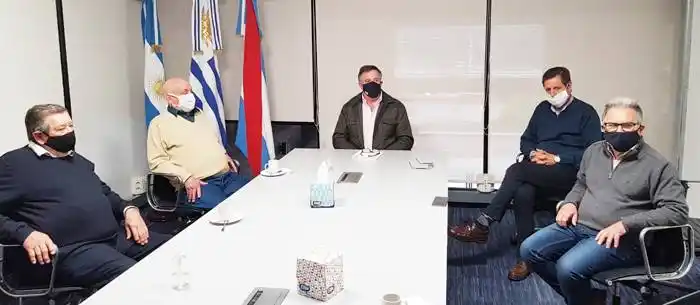 La Delegación Argentina  coordina una agenda de trabajo con representantes ribereños