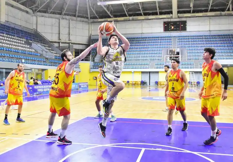 Sol de América sumó ante
Vialidad su primera victoria