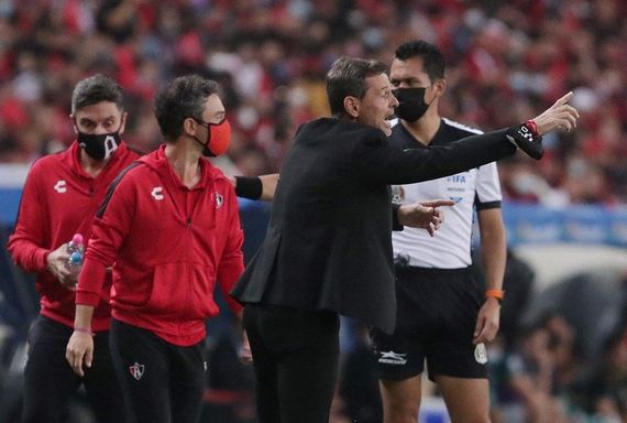 Diego Cocca disfruta una histórica conquista
