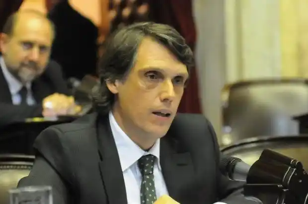 Kosiner anticipó voto favorable del Bloque Justicialista para expulsión de De Vido