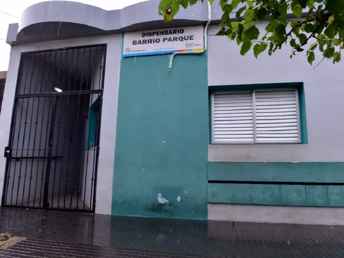 Piden reapertura de dos dispensarios para no saturar los servicios del Hospital