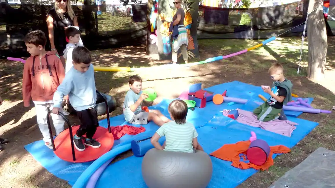 Juegos. Y entretenimiento para los más chicos.