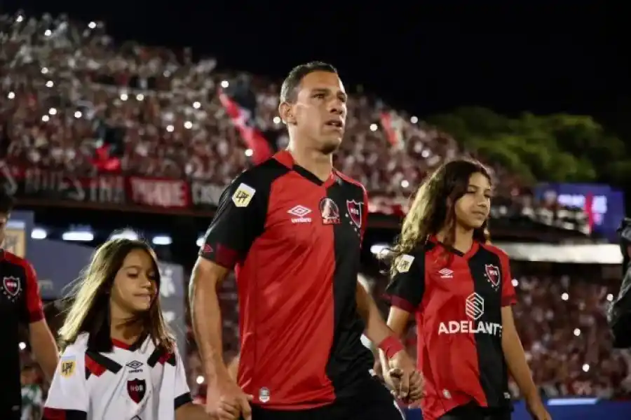 Goles, reencuentros y emoción: lo mejor del partido despedida de Maxi Rodríguez