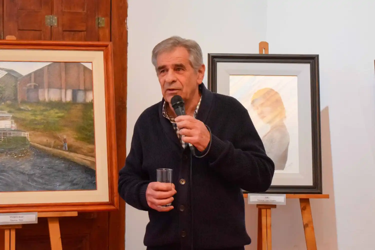 Carina Demarchi presentó la muestra “Mi vida en el arte”