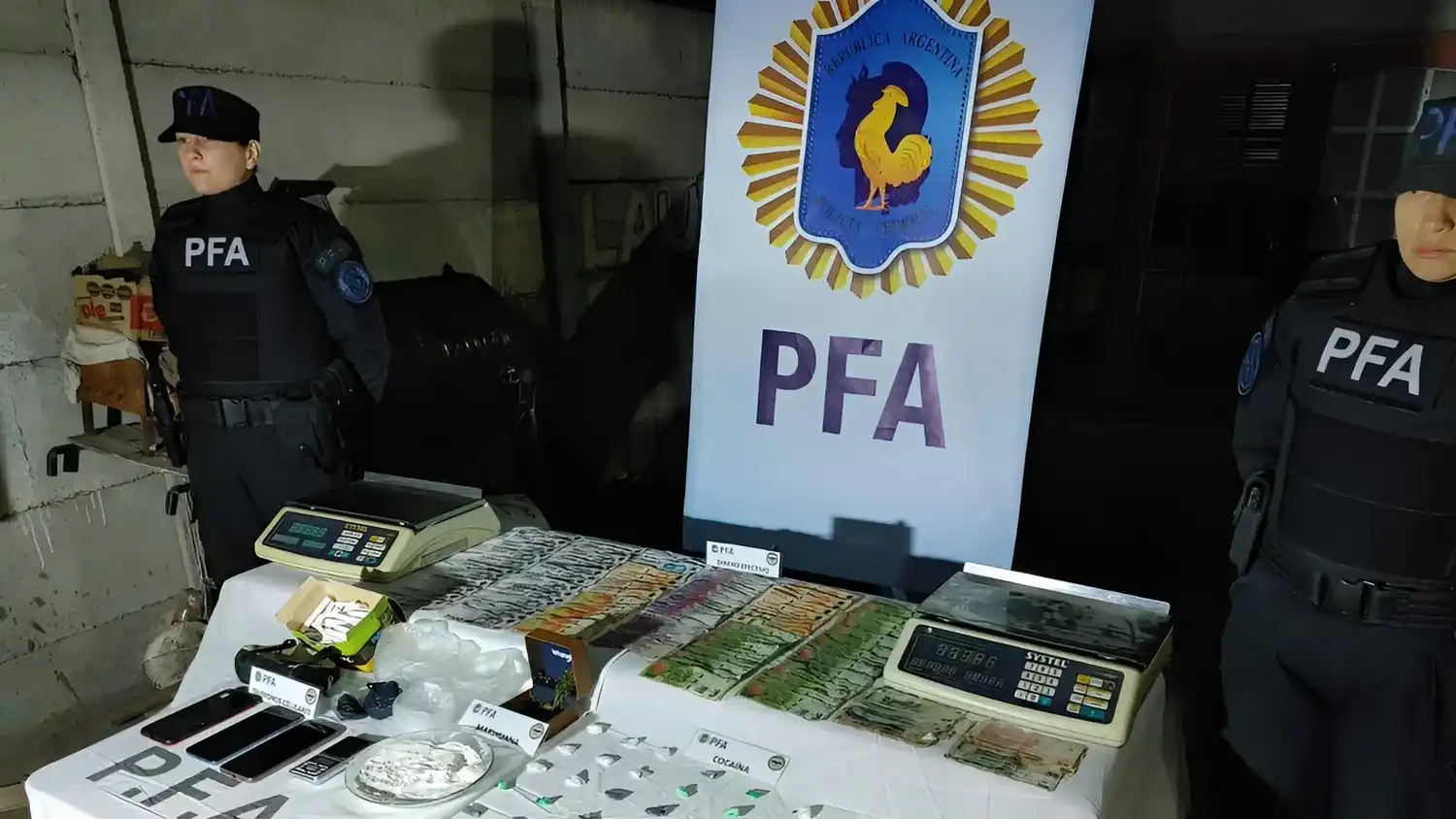 El procedimiento fue realizado por la División Operativa Federal Bahía Blanca, con el apoyo de la Unidad Táctica de Intervención Federal de Mar del Plata.