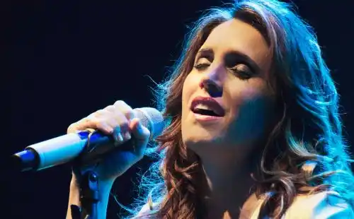 Axel, Soledad, y El Chaqueño Palavecino en Morón, Patagones y Saavedra 