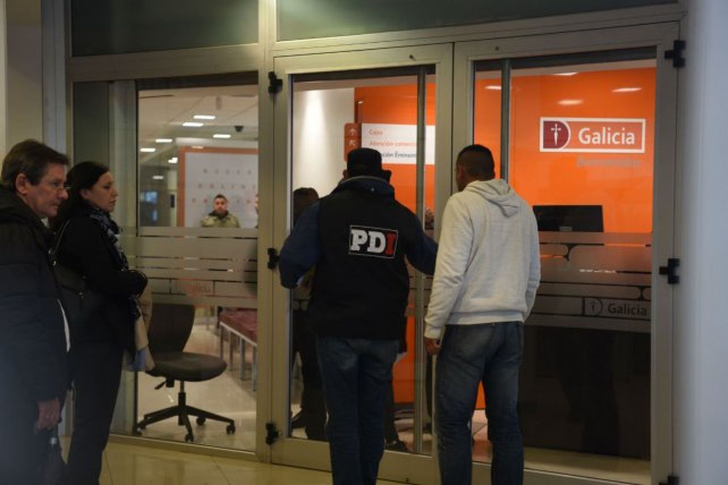 Millonario robo a un banco en zona sur de Rosario