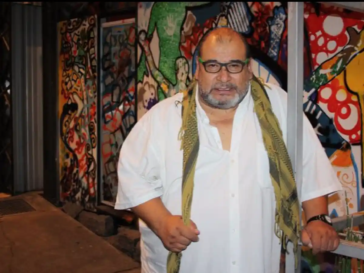 “La televisión es de los productores, del  comercio; el cine, de los directores, y el teatro, de los actores” 