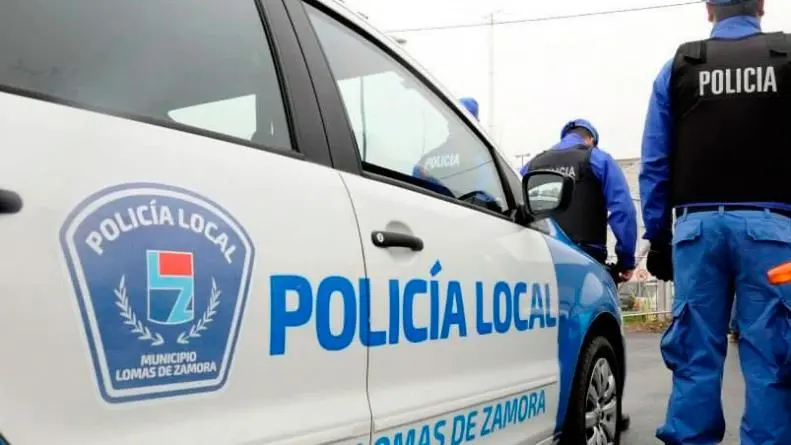 Detuvieron a un jefe policial y a otros suboficiales por extorsionar a comerciantes