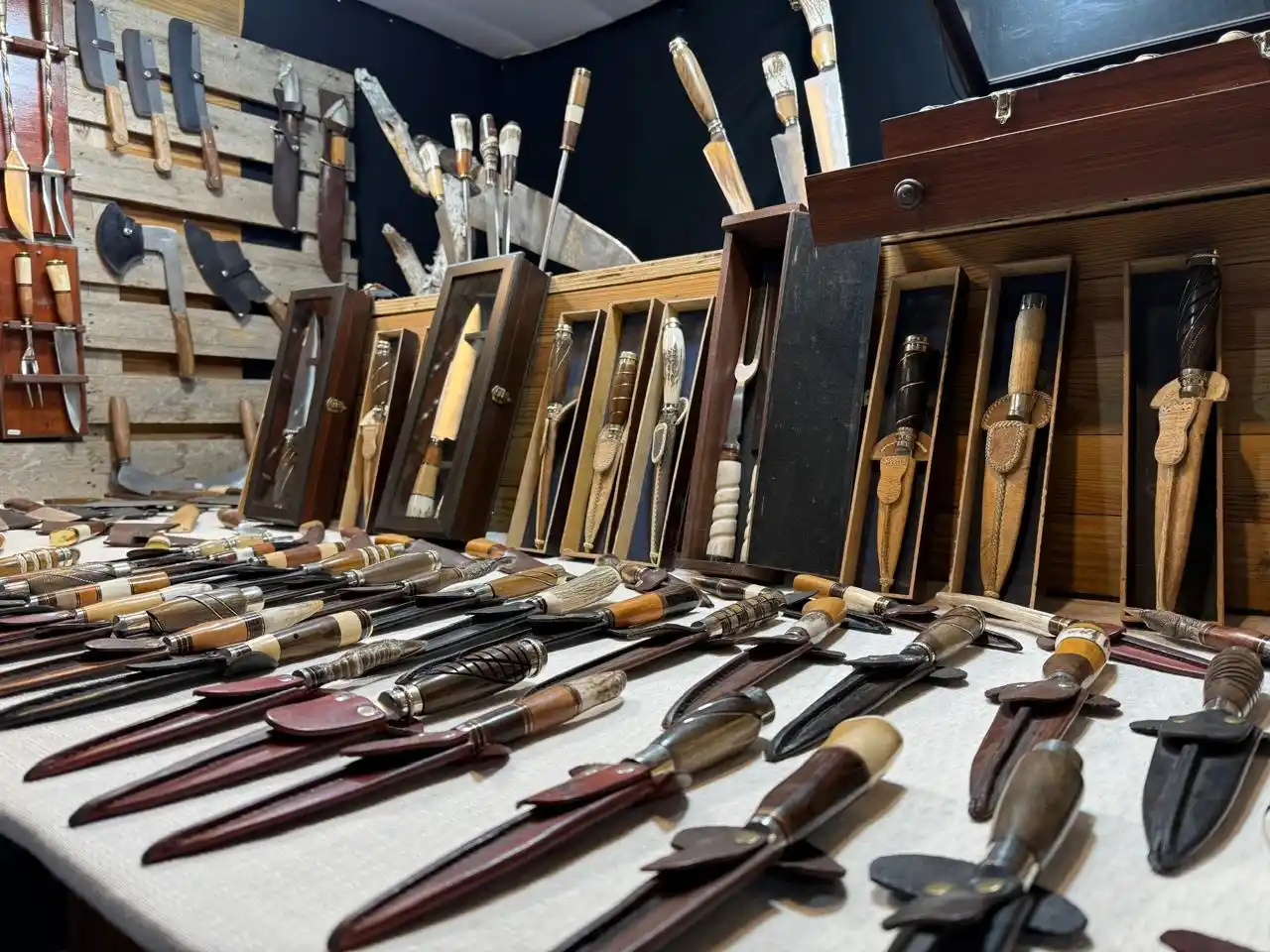 mercado artesanal dique 2025 22-07-25 - 4