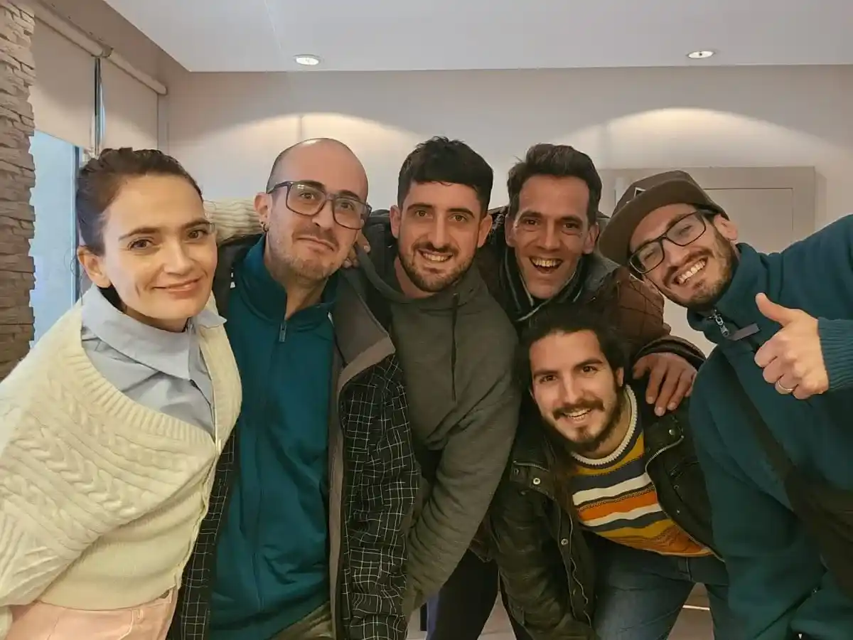 Maria luz Juliano, Santiago Corino, Martín Corino, Adrián Reynoso, Agustín Andrés Dupas y Manuel Villarinos