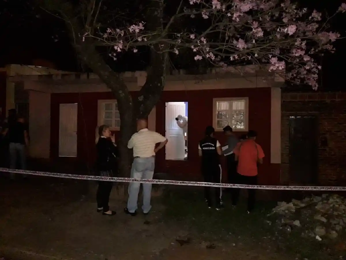 Hallaron el cuerpo de una chica de 22 años de una heladera 