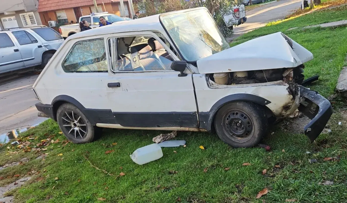 El siniestro ocurrió en 25 y Av. 122, el límite entre Ensenada y La Plata. FOTO: 0221.