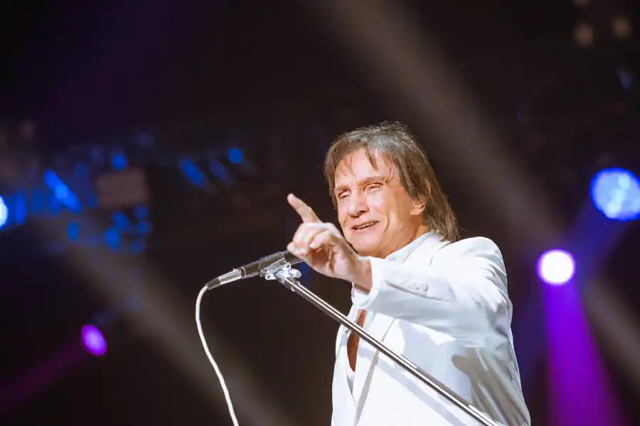 Roberto Carlos volvió a la Argentina con todos sus Hits