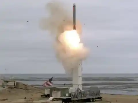 Todo sobre la prueba del misil MINUTEMAN III realizada por EE. UU. en California