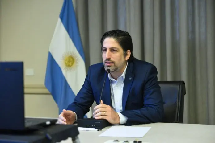 Nación postergó las pruebas Aprender y la oposición hizo fuertes críticas