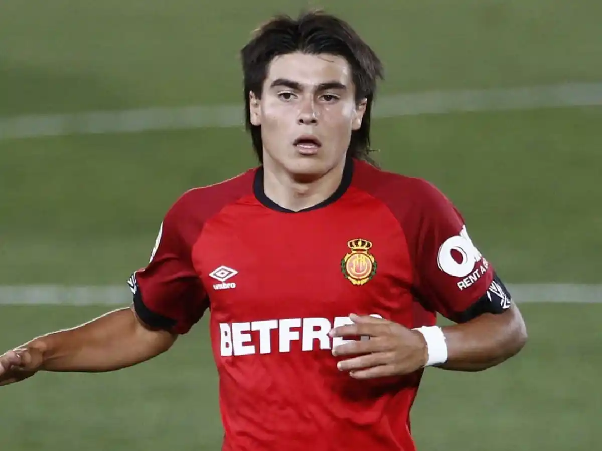 "Quiero seguir jugando para Argentina", aseguró Luka Romero