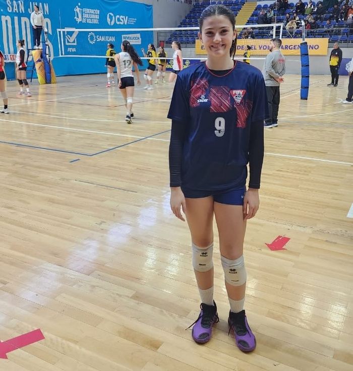Matilda Tanoni, con la camiseta de la Selección Bonaerense