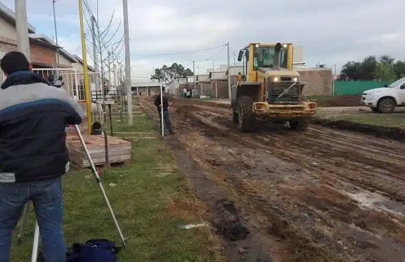 Trabajos de mantenimiento de calles en Suburbio Sur