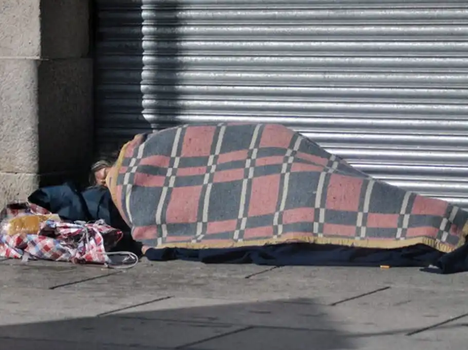 Más de 430 personas viven en situación de calle en Mar del Plata y aún no hay cifras oficiales del Municipio