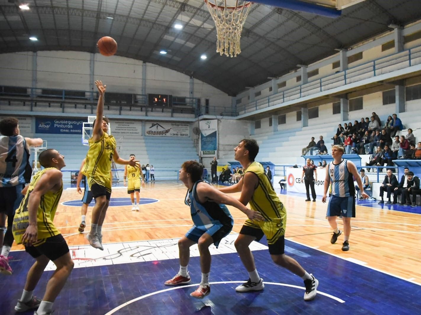 En duelo de extremos, Juventud Unida recibe hoy a Regatas Uruguay