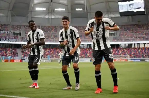 Central Córdoba recibe a Cerro Largo por la Sudamericana