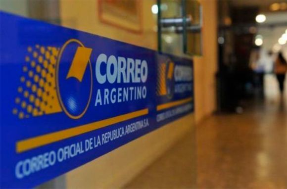 Kicillof, preocupado por el cierre de oficinas del Correo en el interior: “Contribuye a aislar”