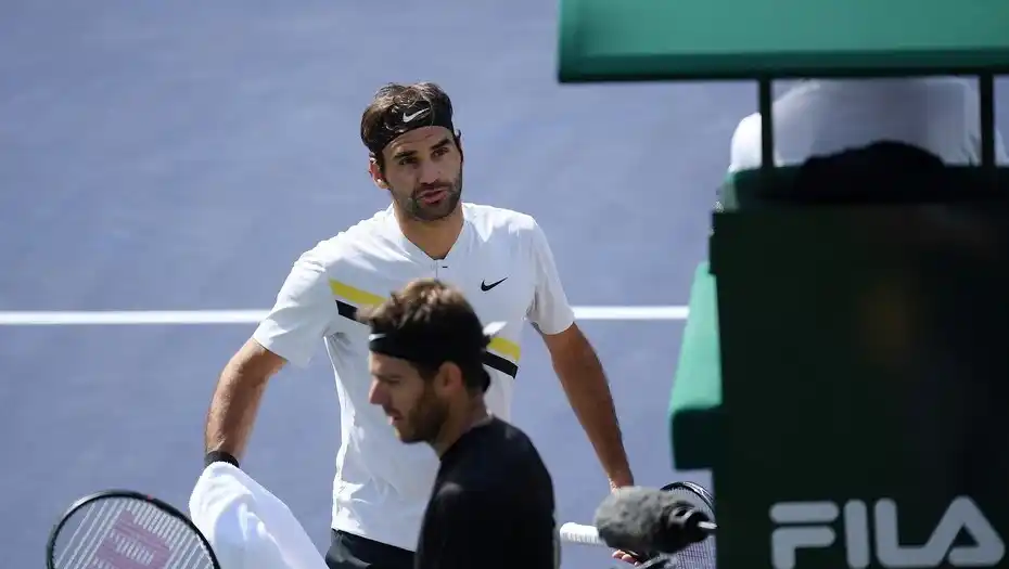 Federer: “No hubo mucha diferencia pero Del Potro lo mereció más”