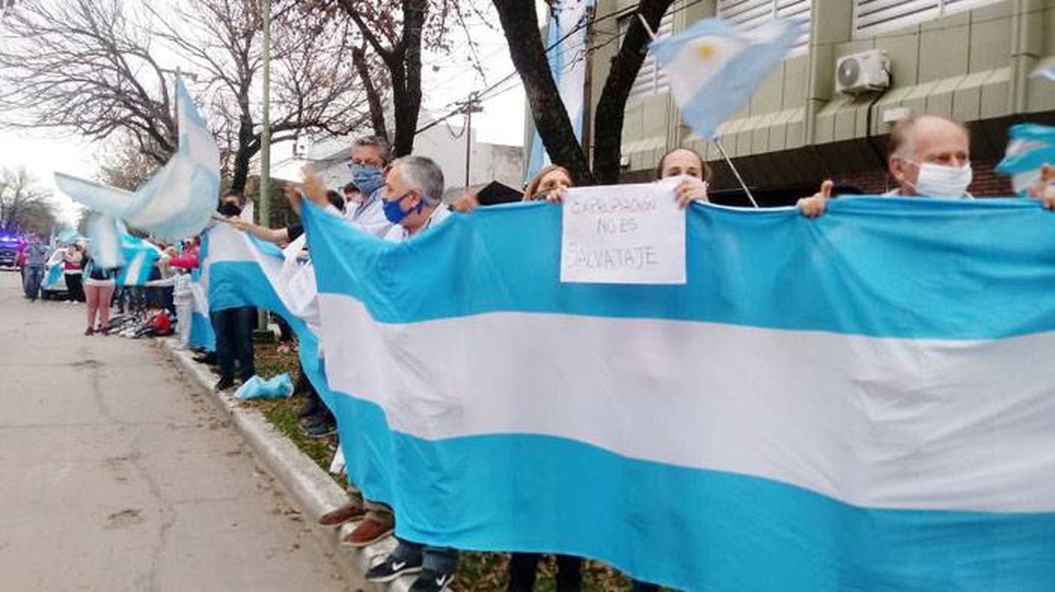 La manifestación en  Avellaneda en defensa de  la empresa Vicentin