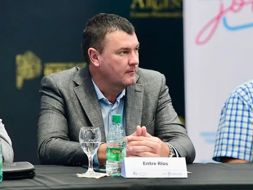 Entre Ríos trabaja en un régimen de fomento para restablecer el servicio aéreo de Concordia