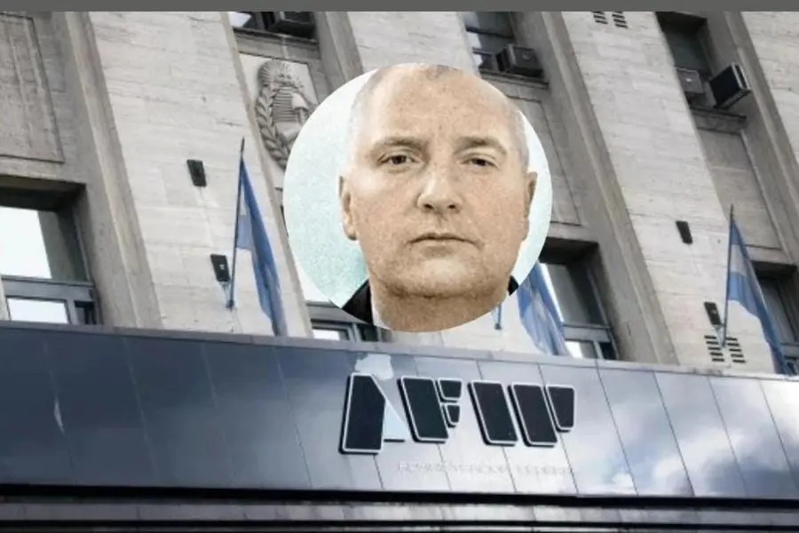 Denuncian que el jefe de la DGI adquirió inmuebles en Miami y no los declaró