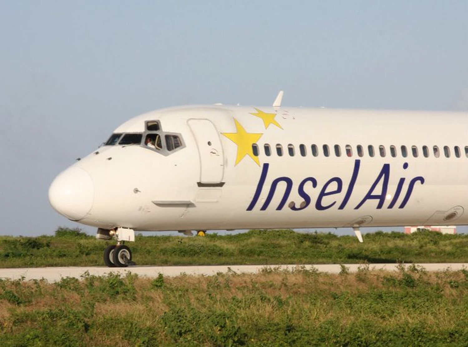 Avianca compraría InselAir para instalar una filial en Curaçao