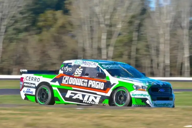 Faín, primer puesto con su Ford
