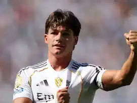 FOTO: Fran García festejando el tanto