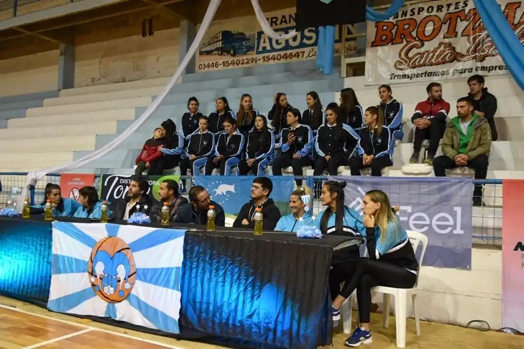 Juventud Unida se presentó en sociedad para el Federal Femenino