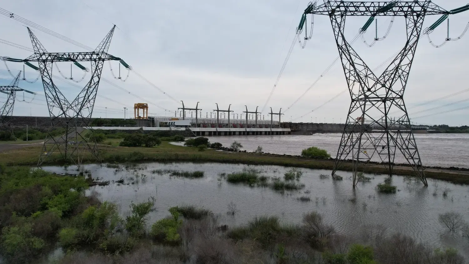 El río Uruguay estará en los 10,70 metros en Concordia, según el informe de Salto Grande