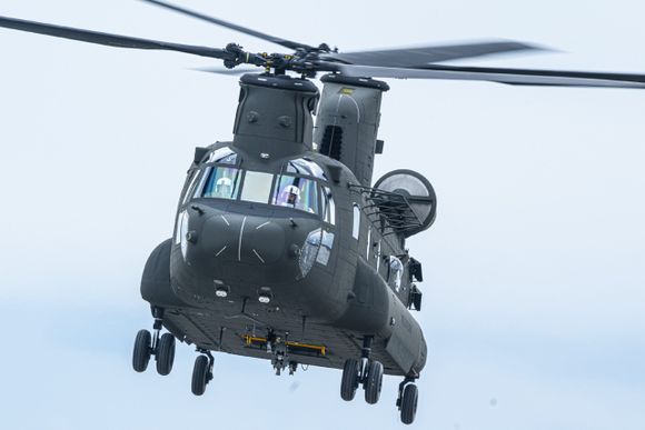El Reino Unido moderniza la formación técnica para sus helicópteros Chinook con simuladores virtuales