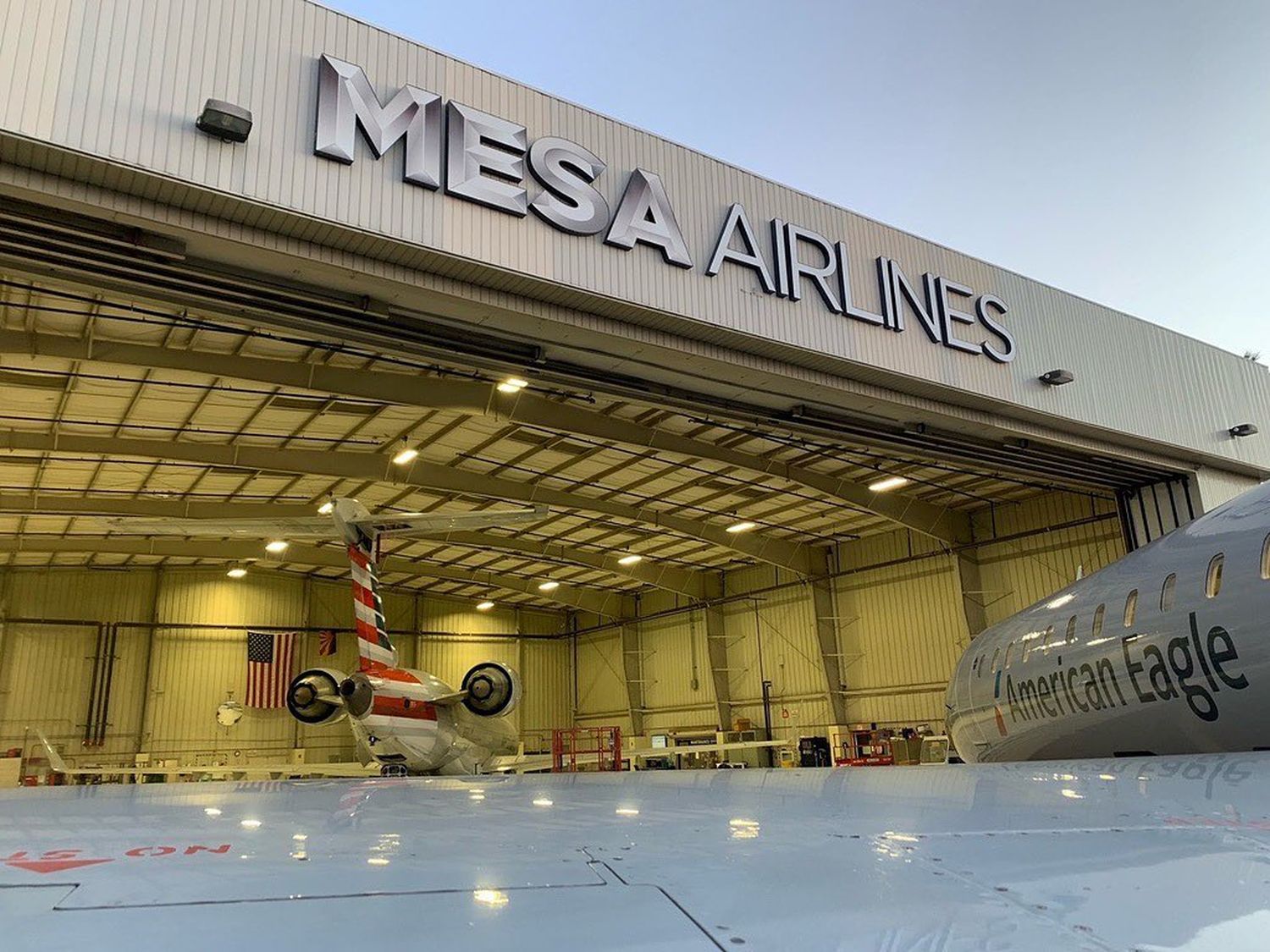 Mesa Airlines finaliza contrato con American y expande acuerdo con United