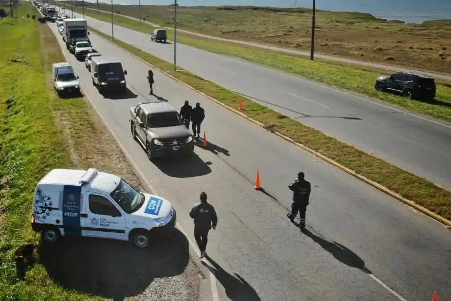 General Pueyrredón: “Estamos rechazando 100 autos por día en los accesos”, afirmó Intendente