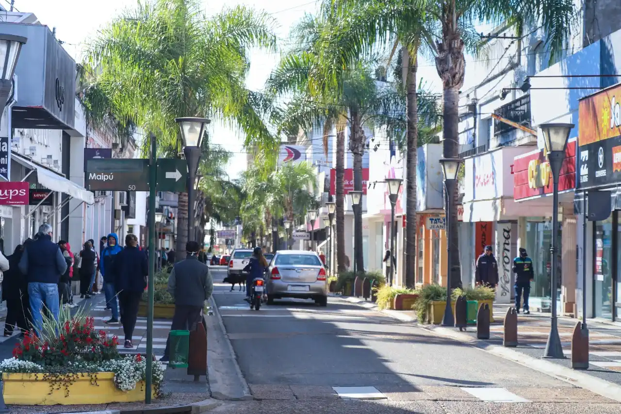 El Gobierno habilitó la apertura de los comercios minoristas y oficios en Entre Ríos